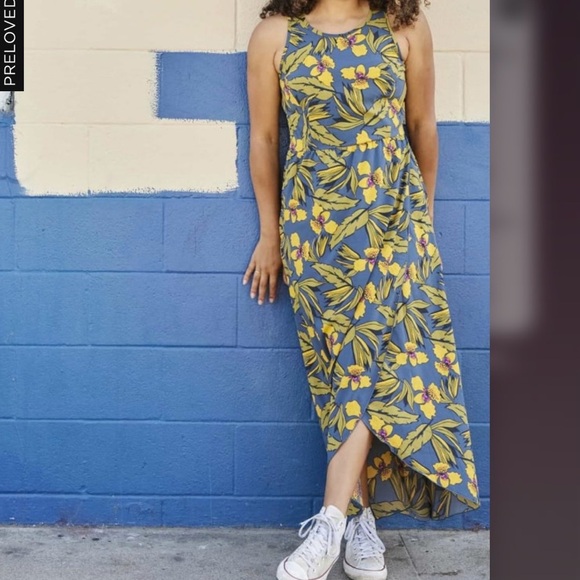 Toad&Co Sunkissed Dress in midnight Blue and Yellow Floral Size small - Picture 3 of 12